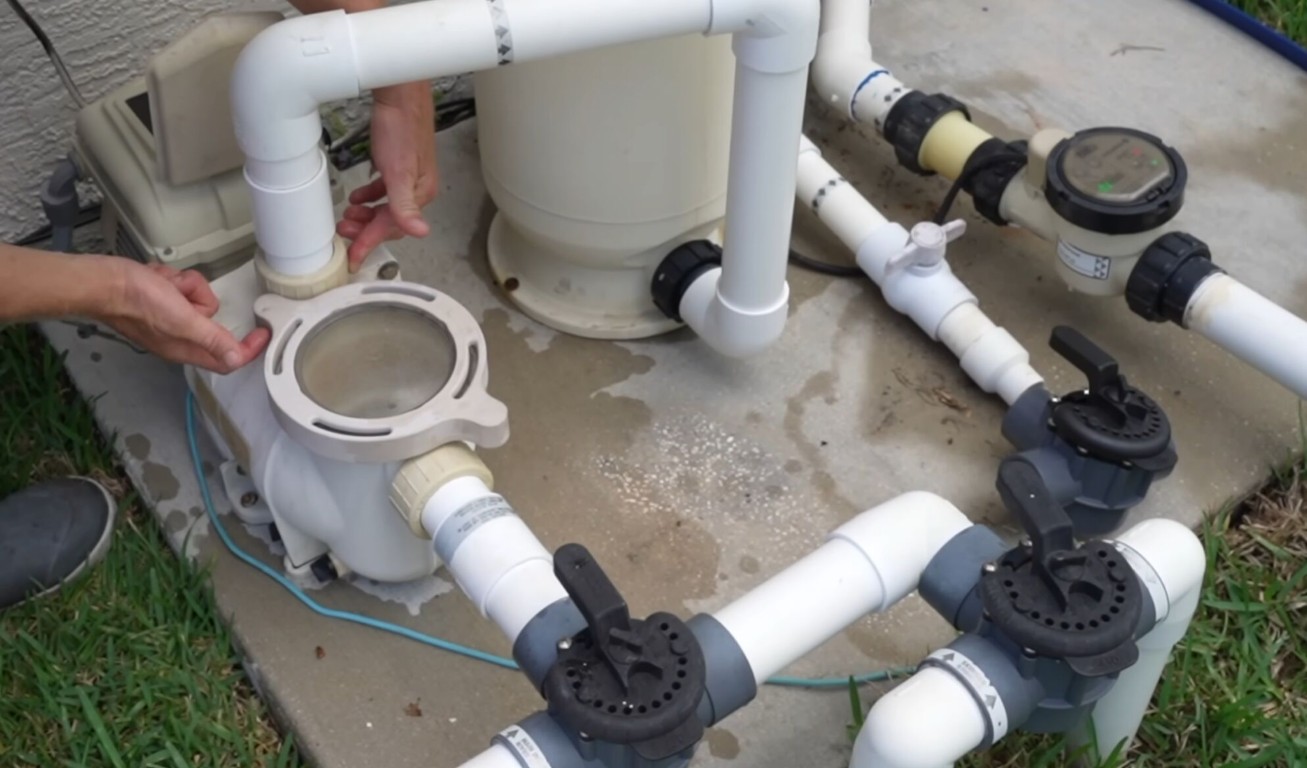 Pool filter cleaning and maintenance in Baldwin Park, CA