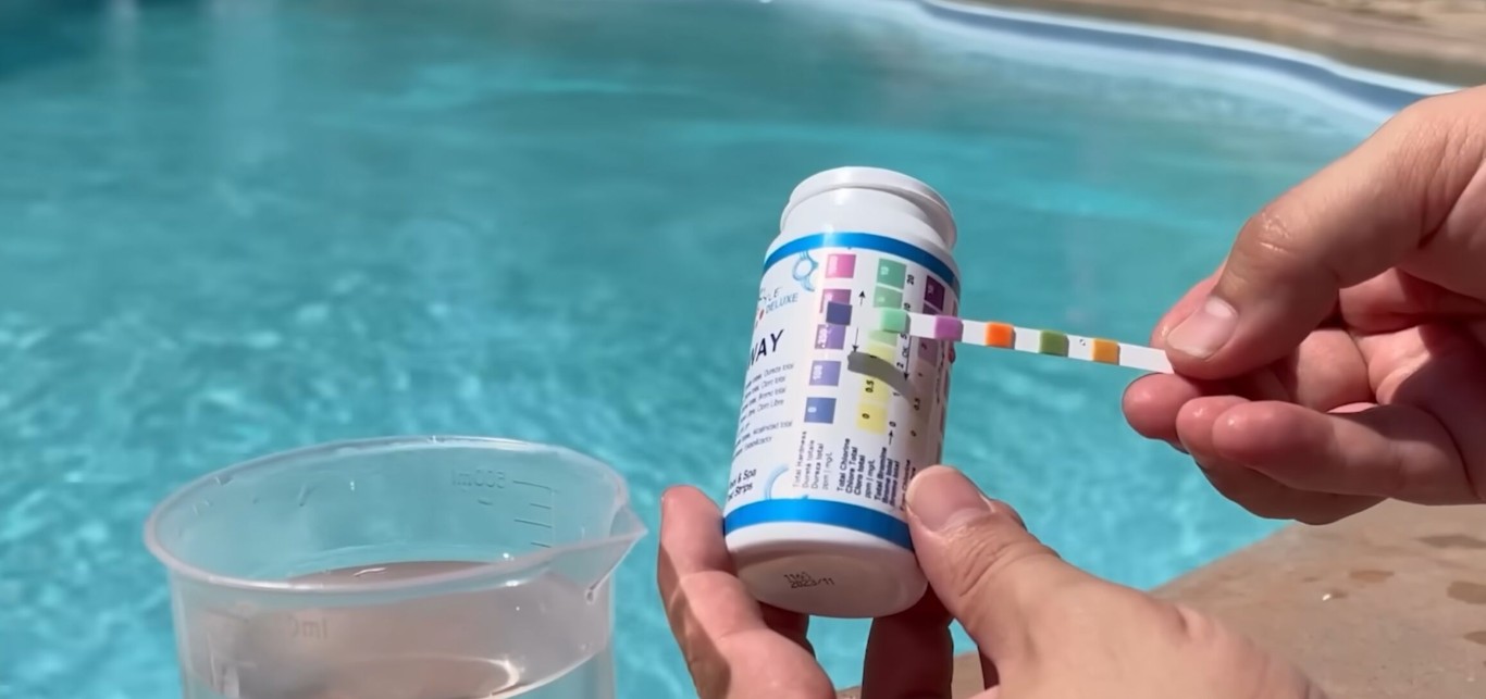 Pool water testing and chemical balancing in Baldwin Park, CA